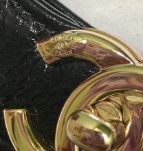 Carica l'immagine nel visualizzatore di Gallery, CHANEL - RUNWAY