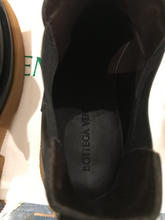 Carica l'immagine nel visualizzatore di Gallery, BOTTEGA VENETA - LUG BOOTS (MAN)