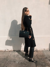 Carica l&#39;immagine nel visualizzatore di Gallery, CHANEL VINTAGE SHOULDER BAG
