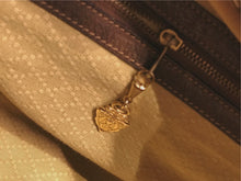 Carica l&#39;immagine nel visualizzatore di Gallery, GUCCI OPHIDIA HANDBAG
